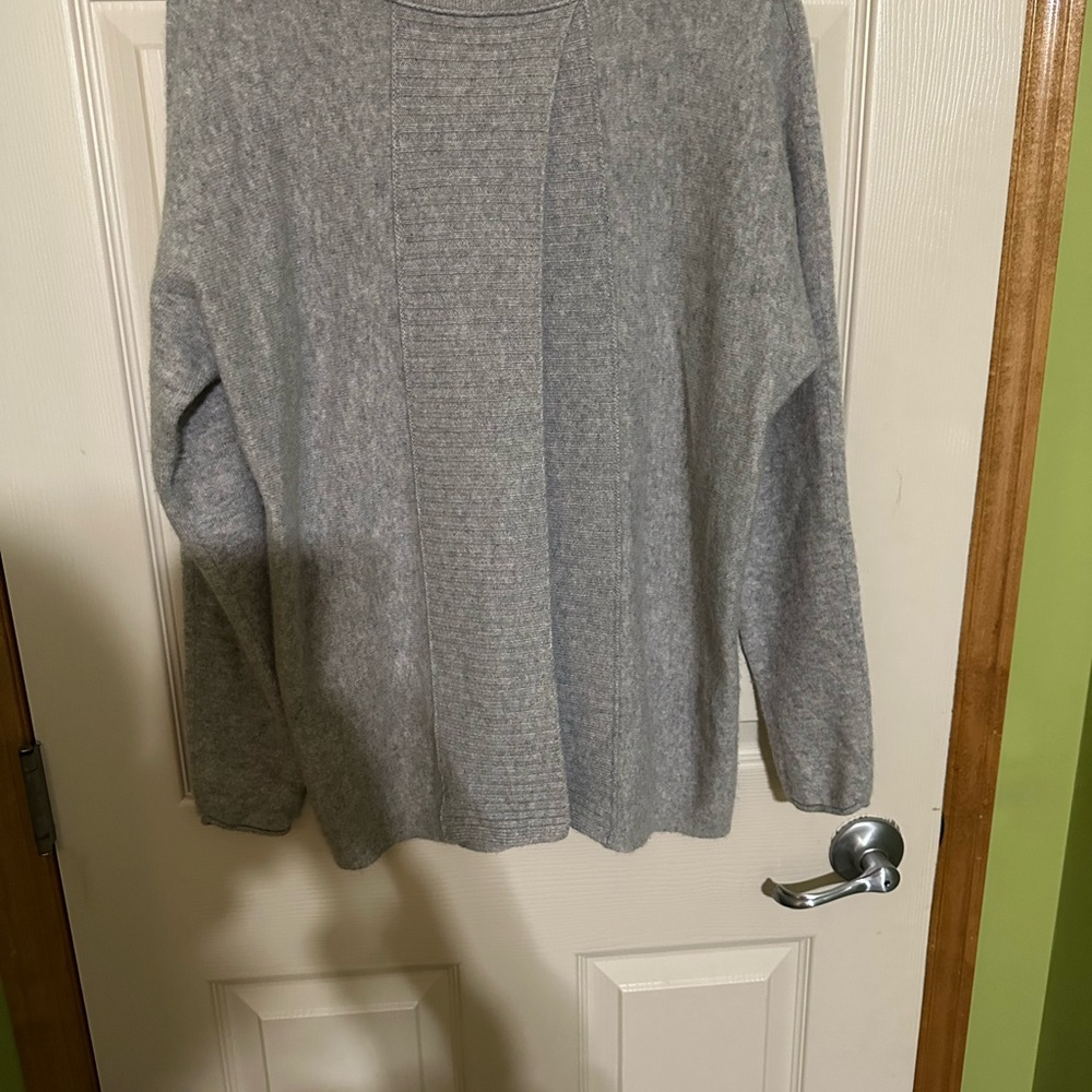 Antonio Melani vintage sweater 100% Cashmere. Xs